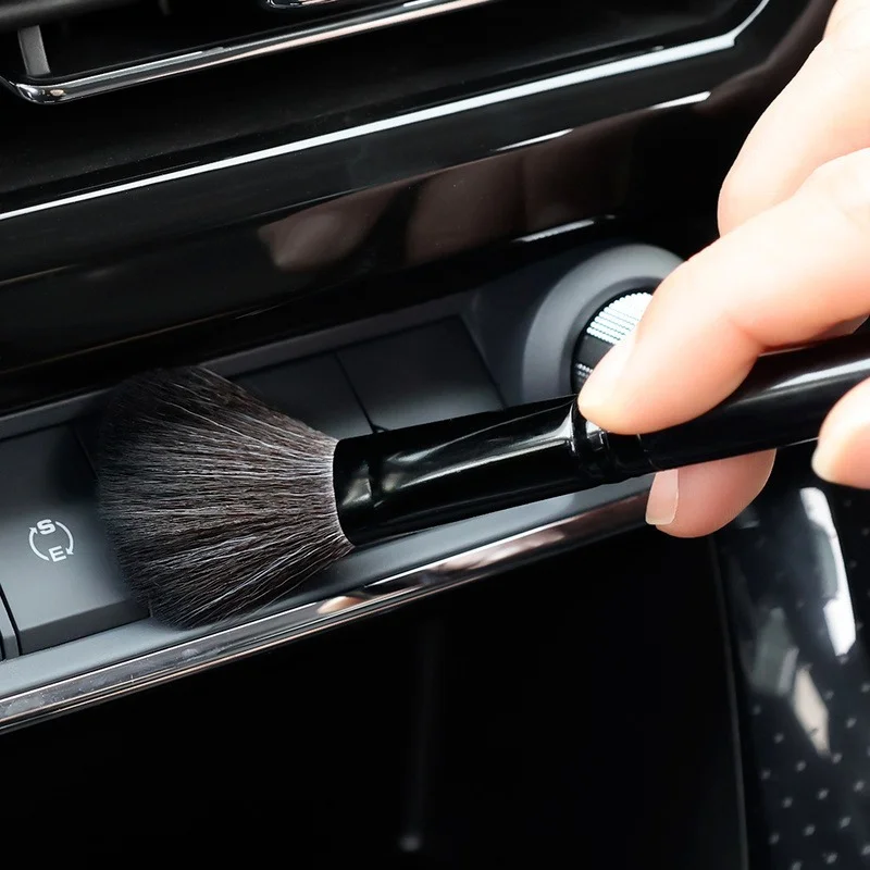 Szczotka do detali samochodów  – Interior Detailing Kit recenzja i cena